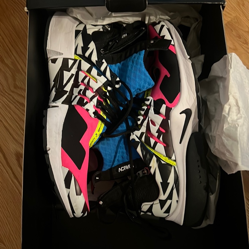 Air Presto MID / Acronym